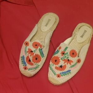 SOLUDOS SIZE 8 Women's Embroidered Espadrille Mules - Cream SIZE 8